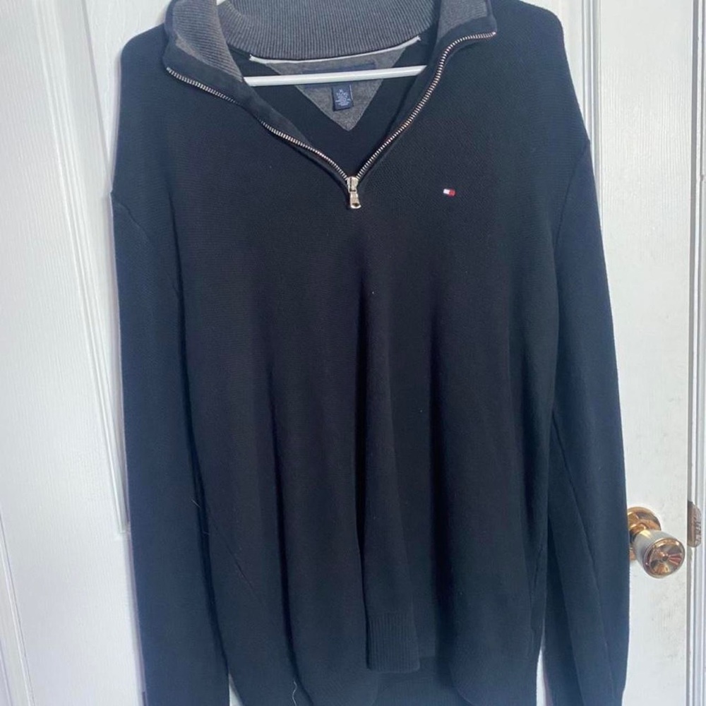 tommy hilfiger logo black half zip pullover sweater size XL